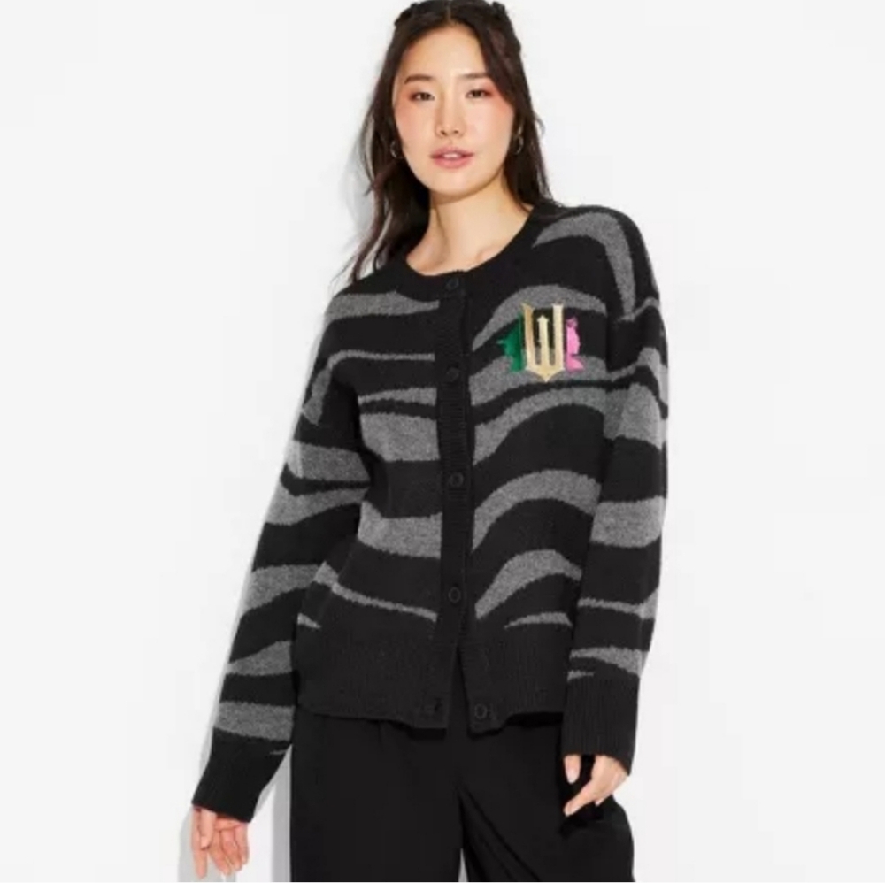 Wicked Cardigan 💚🩷